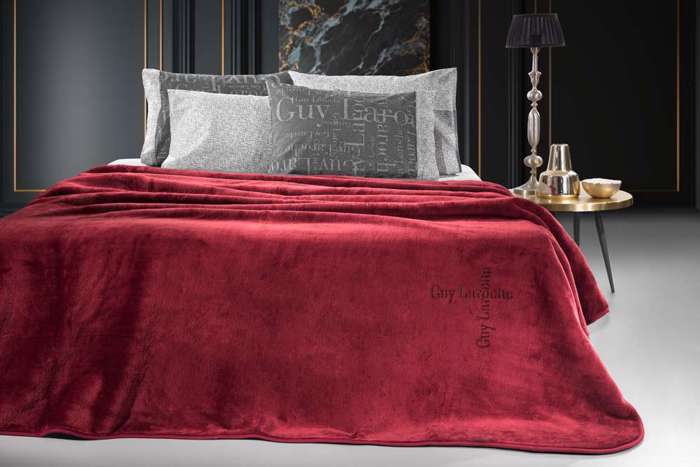Guy Laroche Beloute Dipli Kouberta Logo Burgundy 220x240cm